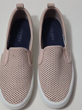 Sperry Slip-On Sneakers in Blush Pink